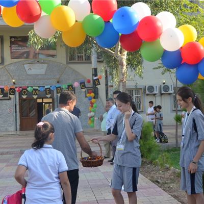 ZAKHO IS STUDENTS ENJOY THEIR FIRST DAY AT SCHOOL